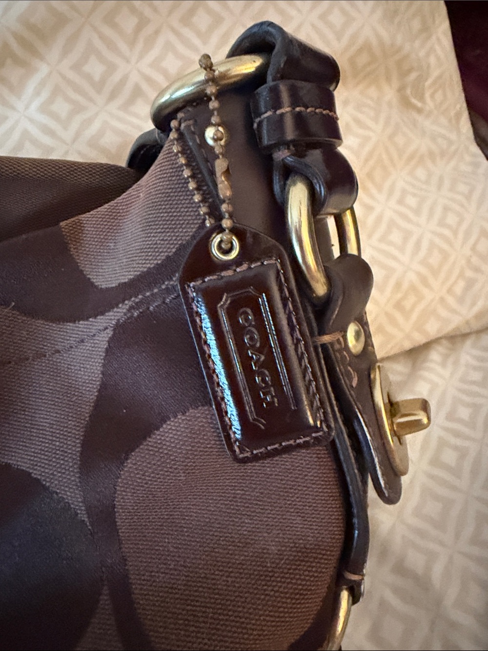 Authentic Coach Carly Signature Jacquard Chocolate Hobo Bag - Picture 10 of 14